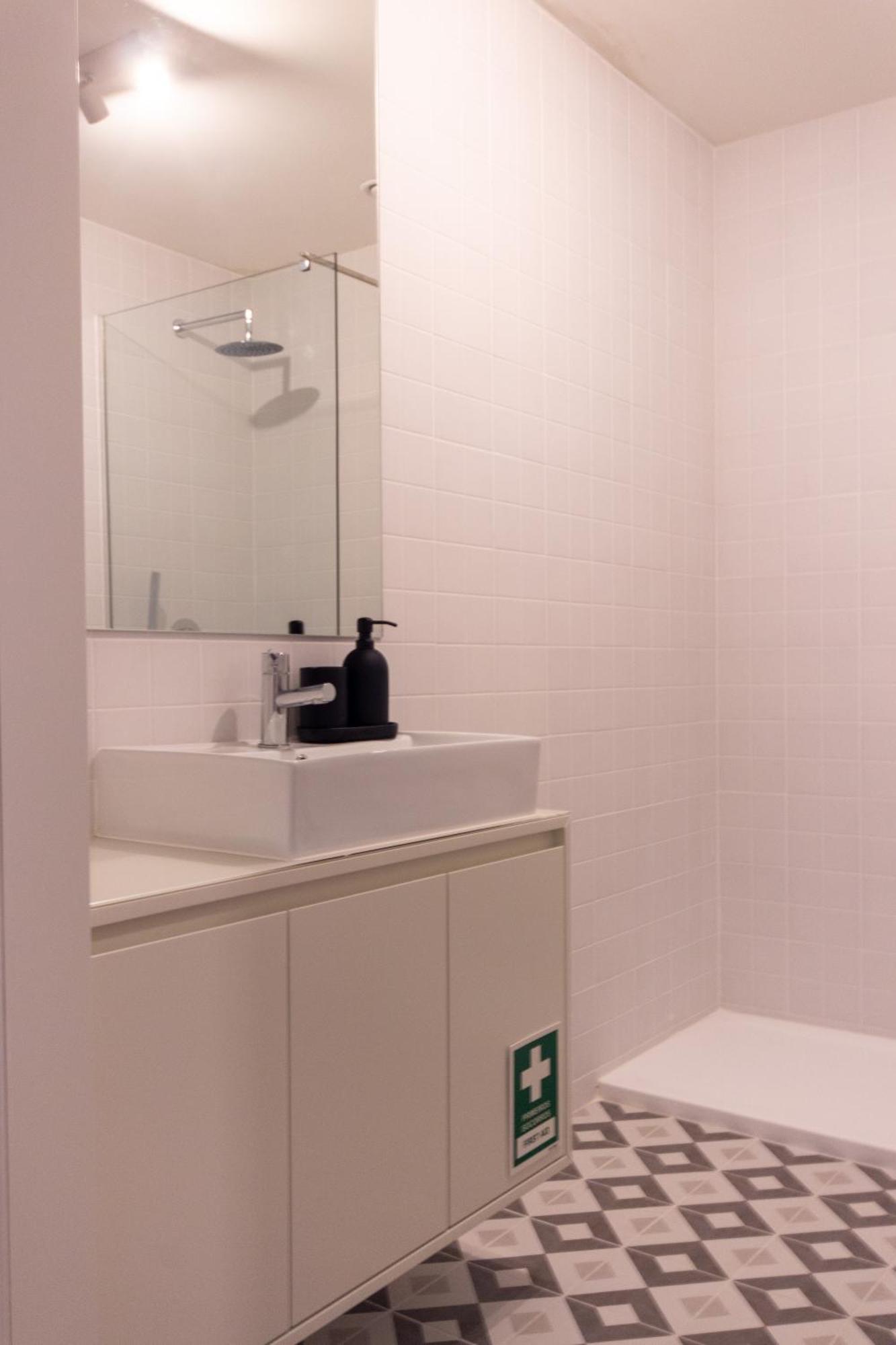 Orm - Cedofeita I Apartment Порто Екстериор снимка